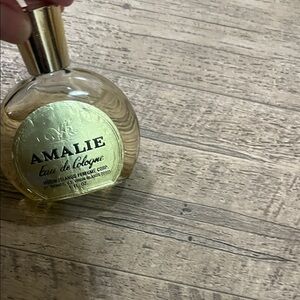Amalie perfume